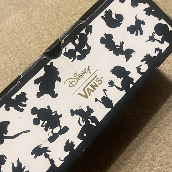 Disney Mickey (checkered) Vans Black Shoe with Box - Picture 10 of 10